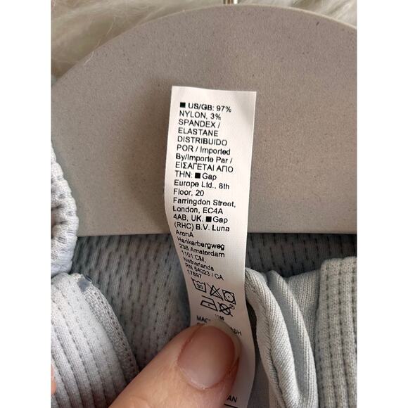 Athleta Women's Half Zip Athletic Pullover Top Activewear Icy Gray Size Small‎ - Picture 8 of 10